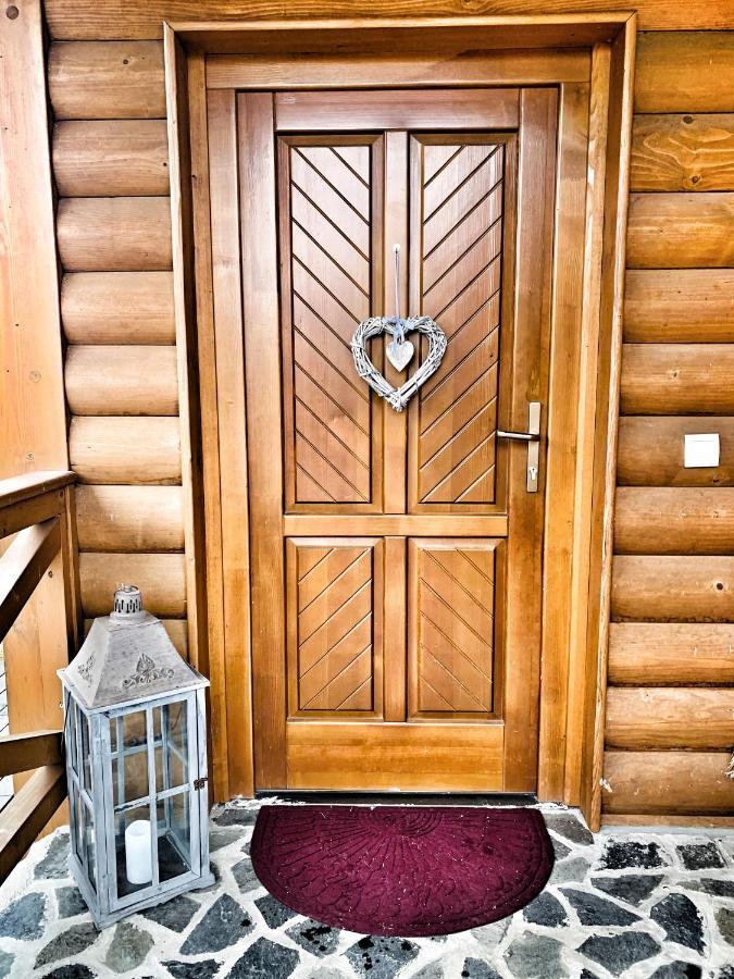 Drevenicka Anicka - Liptovska Mara Villa Liptovský Trnovec Eksteriør billede